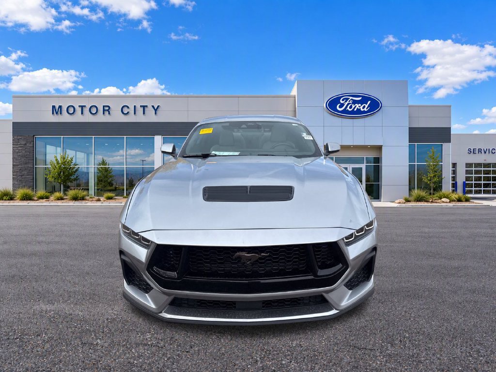 Used 2024 Ford Mustang GT Premium RWD image 2