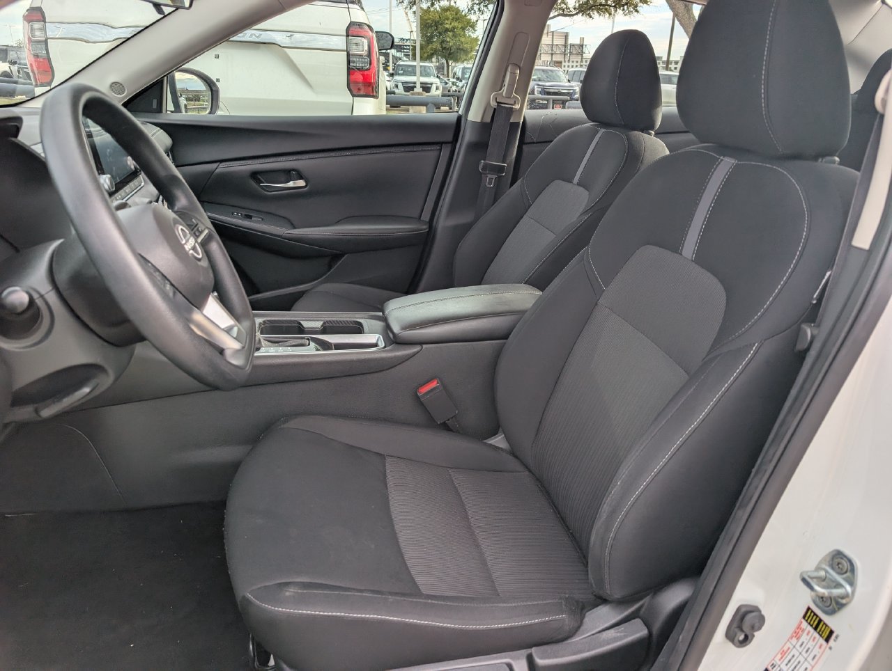 Used 2024 Nissan Sentra SV FWD image 26