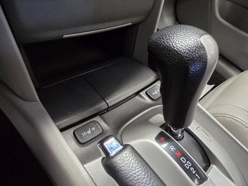 Used 2012 Honda Accord EX-L image 22