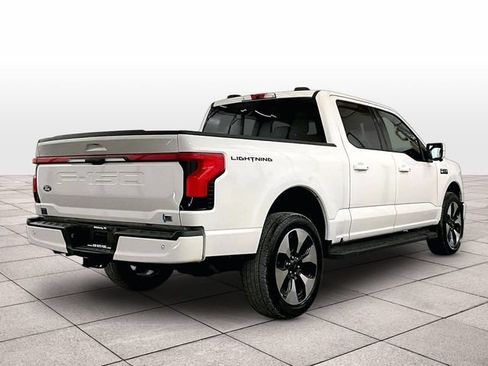 Used 2024 Ford F150 Lightning Platinum AWD/4WD image 11