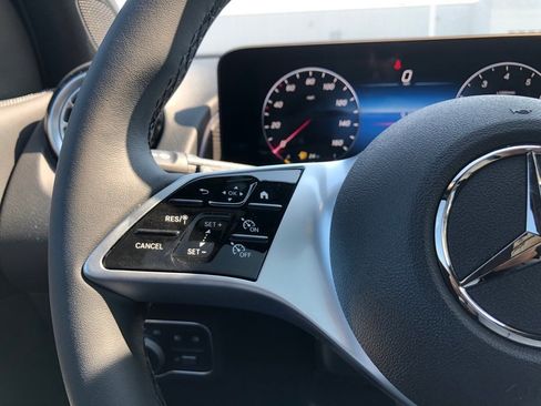 New 2026 Mercedes-Benz GLB 250 4MATIC image 23