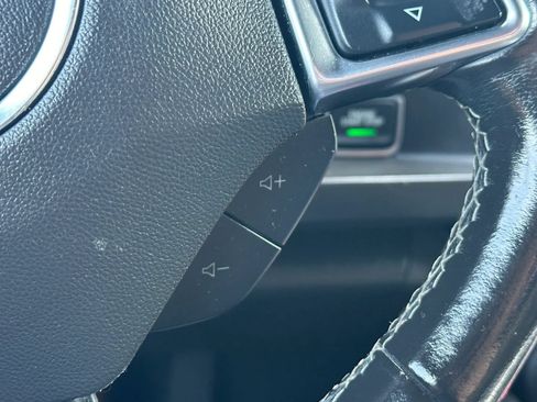 Used 2018 Chevrolet Camaro LT RWD image 29