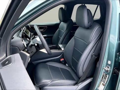 Certified 2026 Mercedes-Benz GLC 300 4MATIC image 24