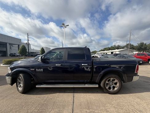 Used 2017 RAM 1500 Laramie w/ Convenience Group RWD image 8