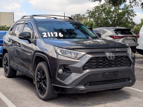 Used 2021 Toyota RAV4 XLE Premium FWD image 1