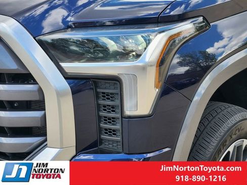 Used 2025 Toyota Tundra Limited w/ Power Package AWD/4WD image 11