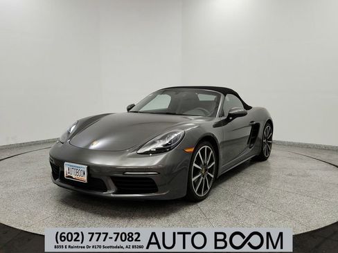 Used 2017 Porsche 718 Boxster RWD image 1
