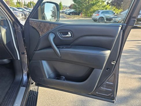 Used 2023 INFINITI QX80 Premium Select w/ Cargo Package image 10