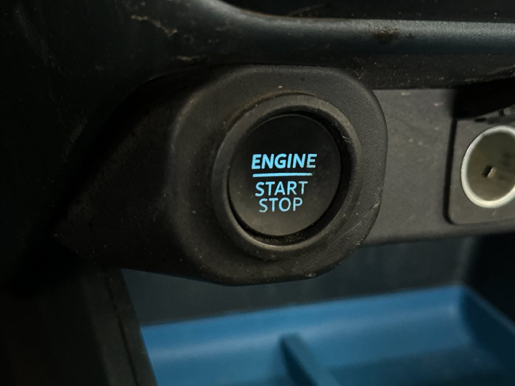 Used 2025 Ford Maverick XLT w/ Equipment Group 302A AWD/4WD image 20