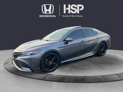 Used 2022 Toyota Camry XSE w/ Navigation Package image 1