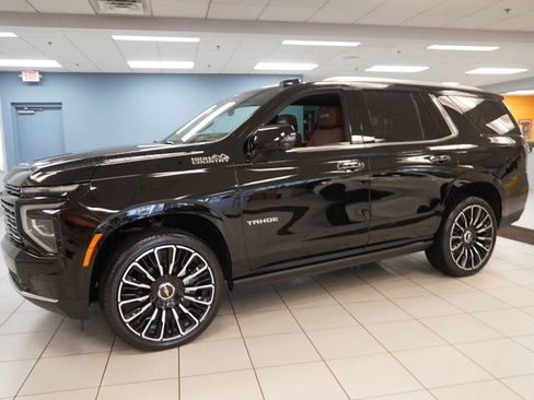 New 2026 Chevrolet Tahoe High Country AWD/4WD image 1