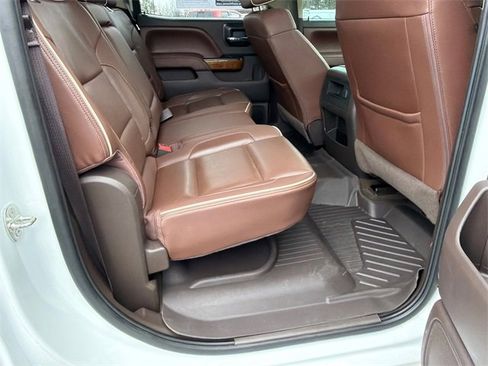 Used 2017 Chevrolet Silverado 2500 High Country w/ Duramax Plus Package image 15