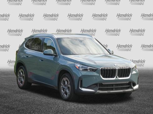 Used 2023 BMW X1 xDrive28i w/ Premium Package AWD/4WD image 2
