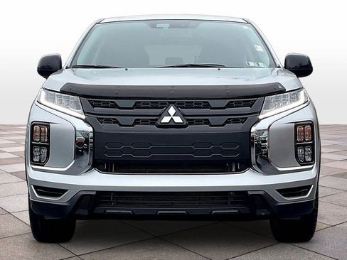 Used 2024 Mitsubishi Outlander Sport LE image 3