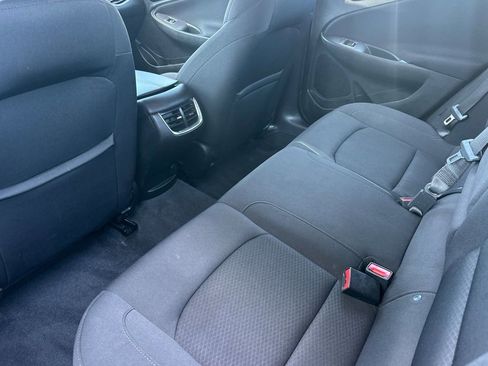 Used 2022 Chevrolet Malibu LT FWD image 14