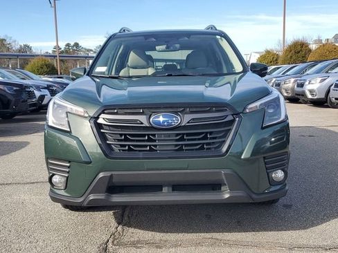 Used 2023 Subaru Forester Limited image 2