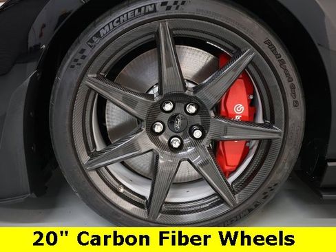 Used 2022 Ford Mustang Shelby GT500 w/ Carbon Fiber Track Pack image 42