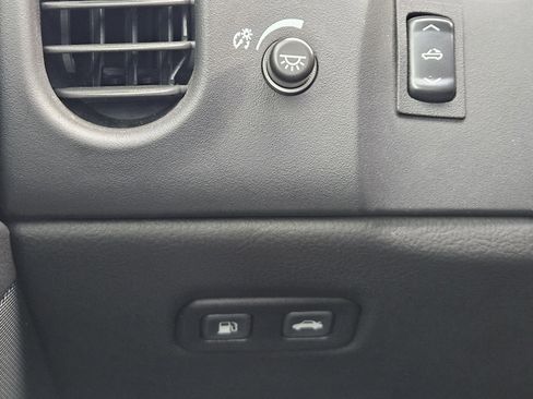 Used 2010 Chevrolet Corvette Convertible w/ Preferred Equipment Group image 23