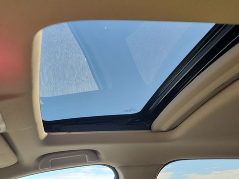 Used 2019 Honda CR-V Touring image 28