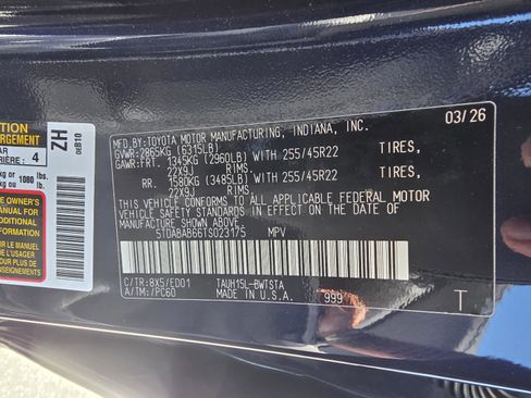 New 2026 Lexus TX 500h AWD image 31