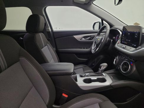 Used 2024 Chevrolet Blazer LT w/ Convenience Package image 21