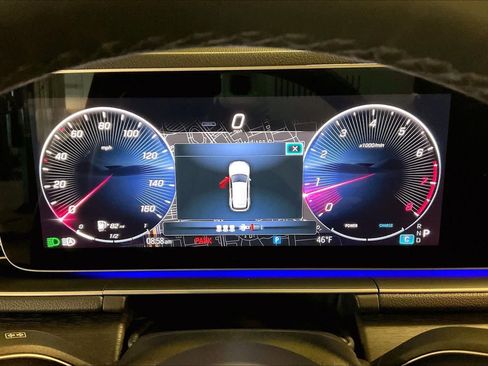 Used 2024 Mercedes-Benz GLE 350 4MATIC image 24