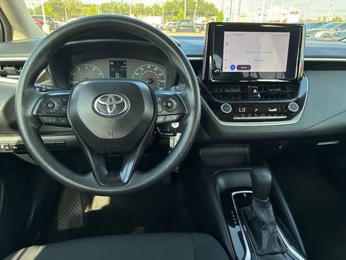 Certified 2025 Toyota Corolla LE FWD image 14