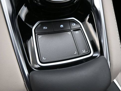 Used 2025 Acura RDX SH-AWD w/ Technology Package image 16