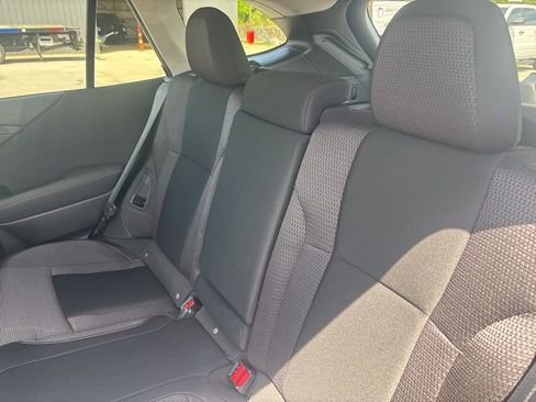 Used 2025 Subaru Outback Premium AWD/4WD image 16