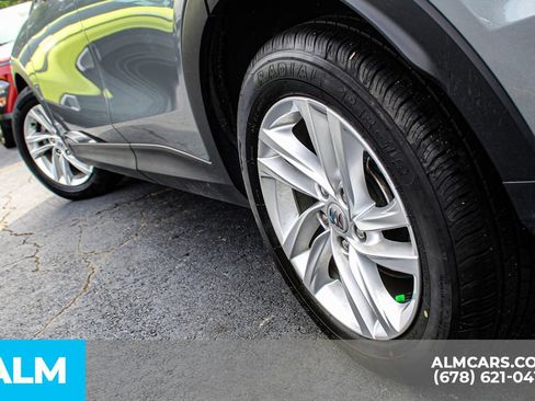 Used 2025 Buick Envista Preferred FWD image 13