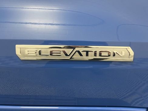 Used 2025 GMC Canyon Elevation w/ Convenience Package image 25