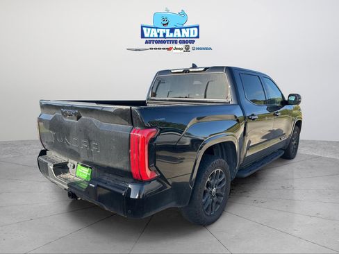 Used 2024 Toyota Tundra Platinum AWD/4WD image 5