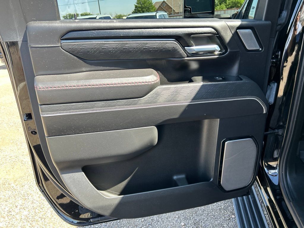 Used 2024 GMC Sierra 2500 AT4X w/ AT4X AEV Edition AWD/4WD image 34