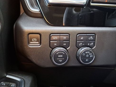 Certified 2023 Chevrolet Silverado 1500 LT Trail Boss w/ LT Trail Boss Premium Package image 23