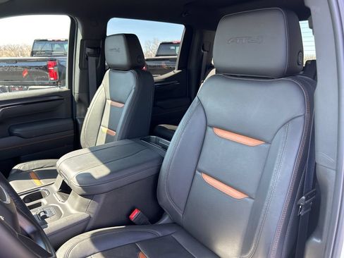Used 2025 GMC Sierra 1500 AT4 AWD/4WD image 11