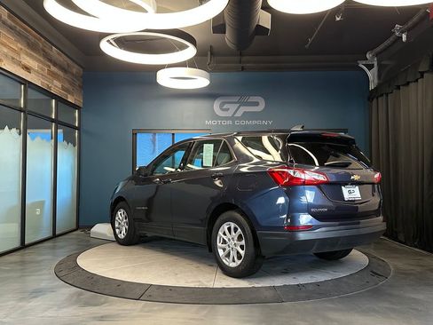 Used 2019 Chevrolet Equinox LS image 5