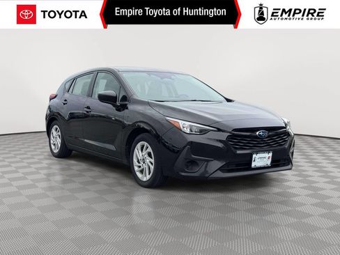 Used 2024 Subaru Impreza 2.0i AWD/4WD image 1