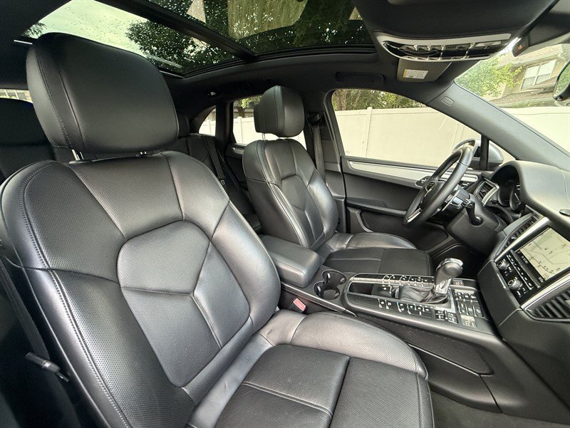 Used 2016 Porsche Macan S AWD/4WD image 16