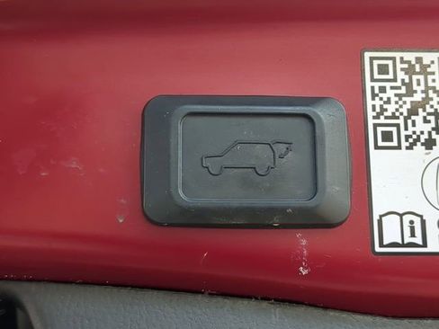 Used 2024 Toyota RAV4 Limited w/ Advanced Technology Package FWD image 15