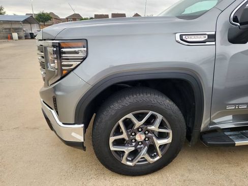 Used 2025 GMC Sierra 1500 SLT AWD/4WD image 7