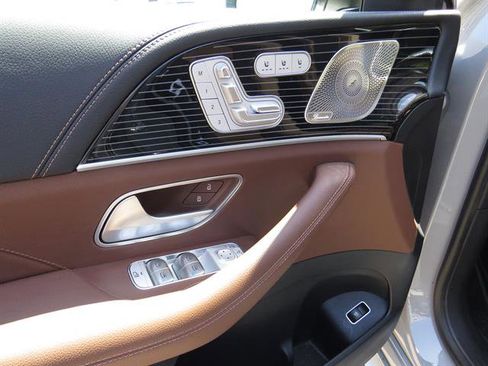 Used 2024 Mercedes-Benz GLE 350 4MATIC image 8