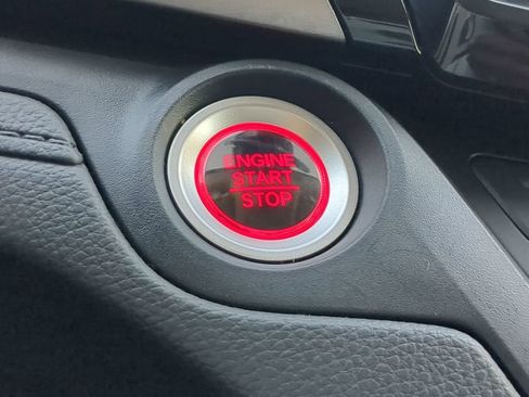 Used 2024 Honda Odyssey EX-L image 28