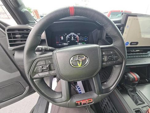 Used 2025 Toyota Sequoia TRD Pro AWD/4WD image 12