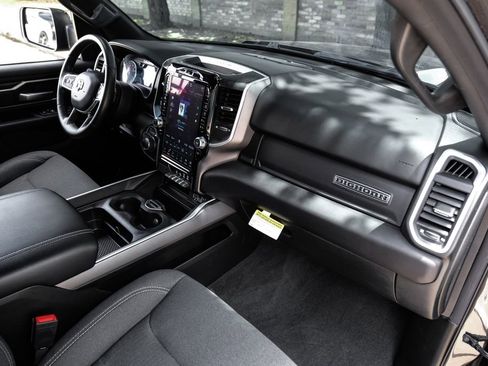 Used 2022 RAM 1500 Big Horn RWD image 23