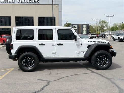 Used 2023 Jeep Wrangler Unlimited Rubicon 4xe w/ Cold Weather Group AWD/4WD image 7