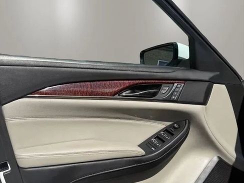 Used 2018 Cadillac CTS Sedan RWD image 16
