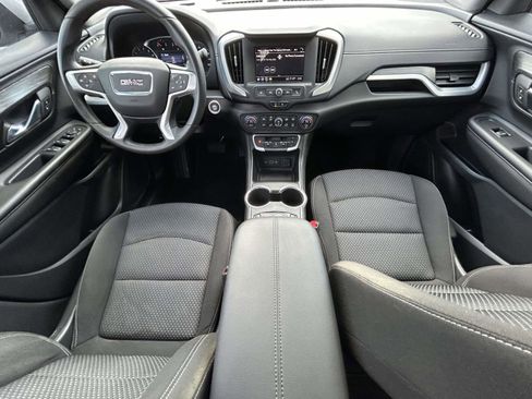 Used 2022 GMC Terrain SLE w/ Driver Convenience Package image 12