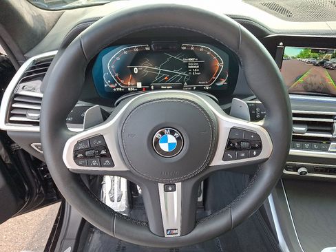 Used 2021 BMW X7 xDrive40i w/ M Sport Package AWD/4WD image 20