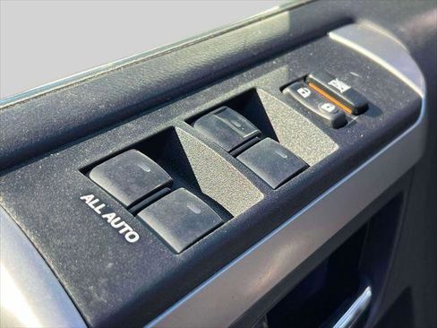 Certified 2022 Toyota 4Runner Limited image 19