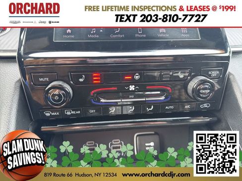 Used 2024 Jeep Grand Cherokee L Laredo image 35